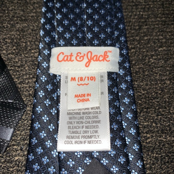 Boy Neck Tie,Children's Place Adjustable Neck Tie,Cat & Jack Clip on Neck Tie - Picture 9 of 13